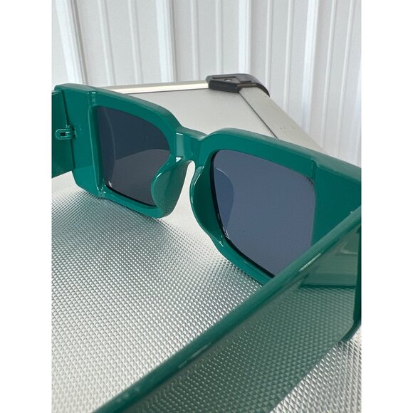 Kreedom Square Sunglasses UV Protection Retro Design Green Fashion Eyewear Chic - Picture 5 of 6